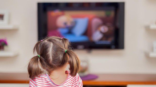 Mediennutzung bei Kindern: Fernseher schlägt Smartphone
